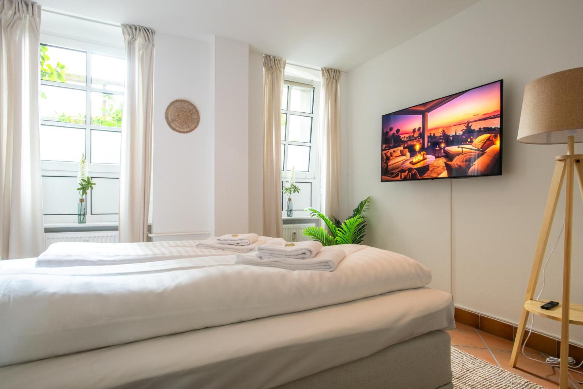 Charmantes 2-zimmer-apartment Mit Vorgarten Berlim